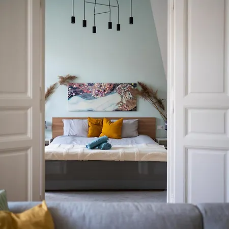 Modern, Design Lakas A Margit-sziget Mellett アパート ブダペスト