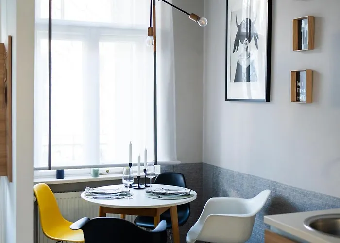 Modern, Design Lakas A Margit-sziget Mellett * ブダペスト
