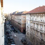 Modern, Design Lakas A Margit-sziget Mellett Appartamento *
