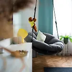 Modern, Design Lakas A Margit-sziget Mellett Budapest