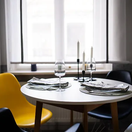 Apartment Modern, Design Lakas A Margit-sziget Mellett
