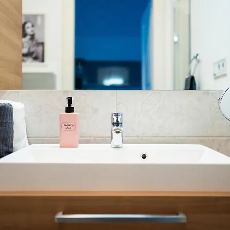 Apartment Modern, Design Lakas A Margit-sziget Mellett *