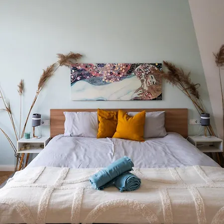 Modern, Design Lakas A Margit-sziget Mellett Apartment *