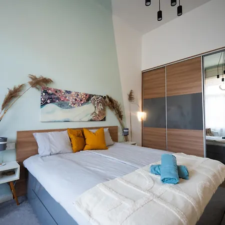 Apartment Modern, Design Lakas A Margit-sziget Mellett *
