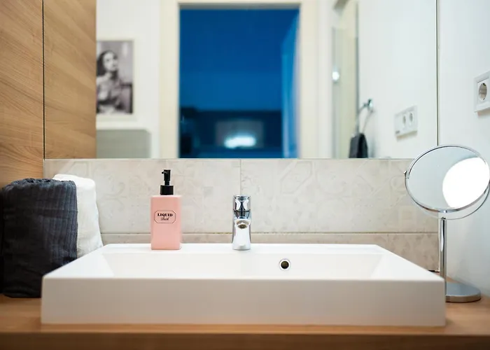 Modern, Design Lakas A Margit-sziget Mellett Apartment