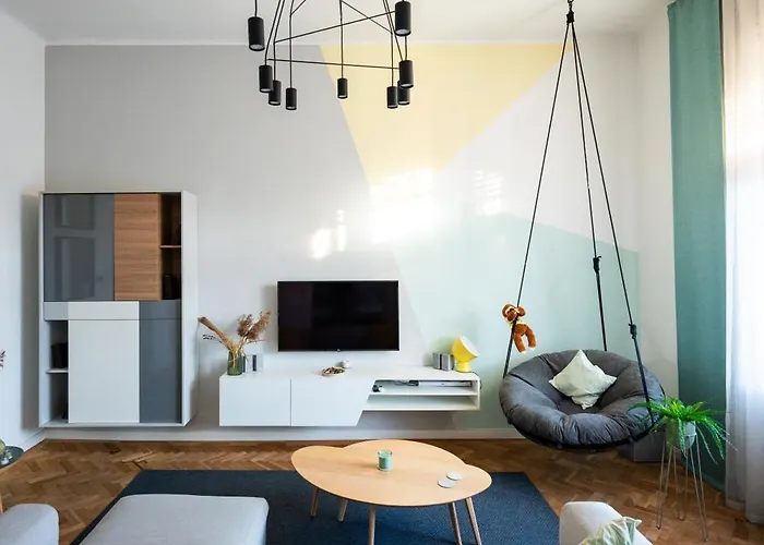Modern, Design Lakas A Margit-sziget Mellett *